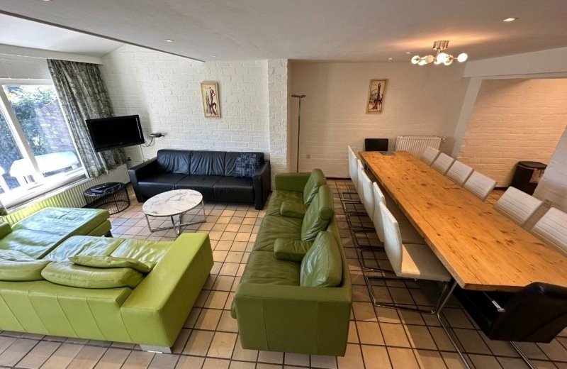 12 pers gesch woonkamer 3