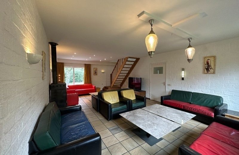 25 pers gesch woonkamer 1