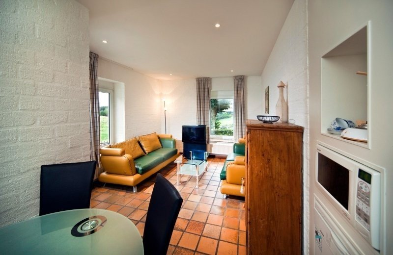 4 pers gesch woonkamer