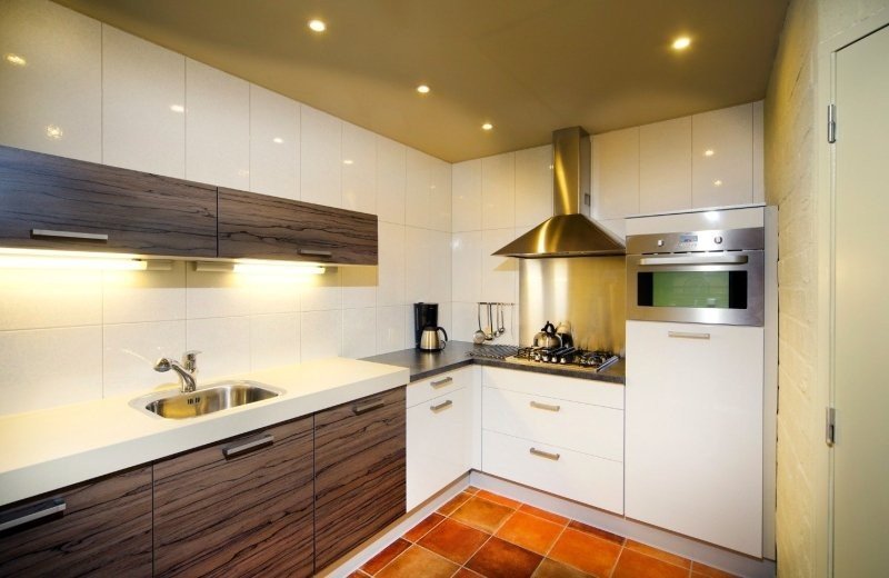 8 pers gesch met sauna keuken 2