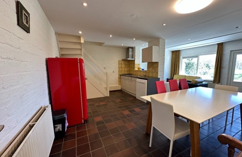 8 pers gesch woonkamer 7